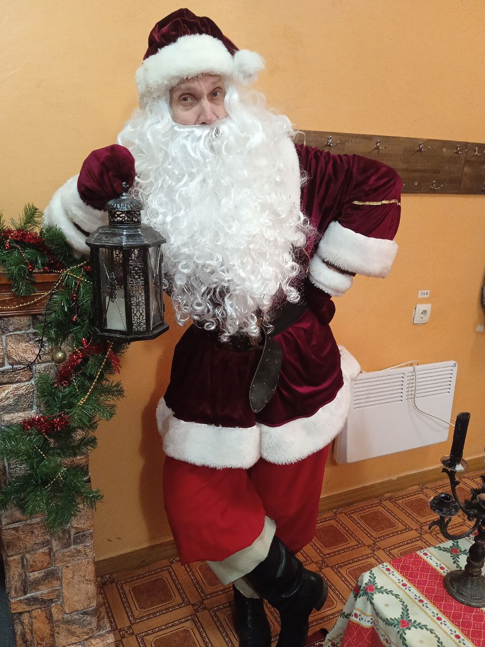 «Вітальня Святого Миколая» вчергове зустрічає діточок  на Новорічні  та Різдвяні свята